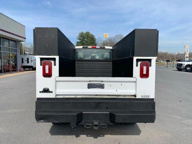 Photo of 2019 Oxford White Ford F-350
