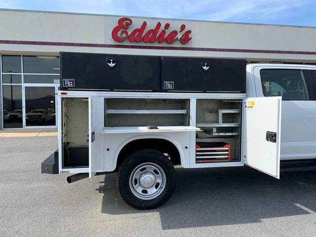 Photo of 2019 Oxford White Ford F-350