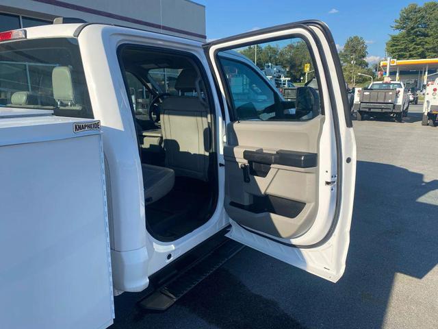Photo of 2020 Oxford White Ford F-250