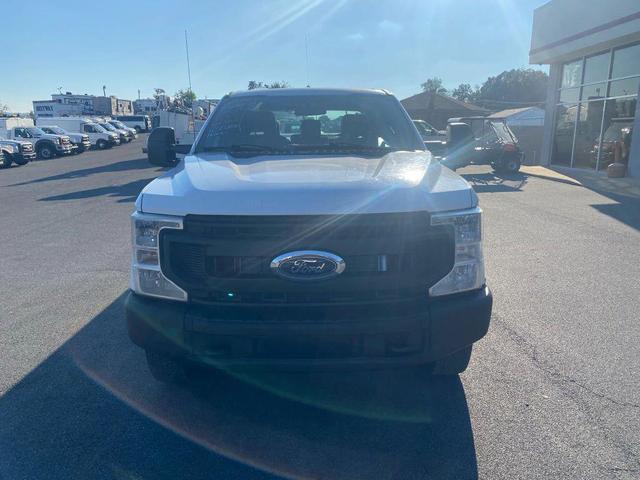 Photo of 2020 Oxford White Ford F-250