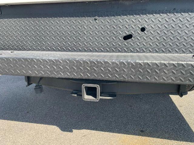 Photo of 2015 Oxford White Ford F-250