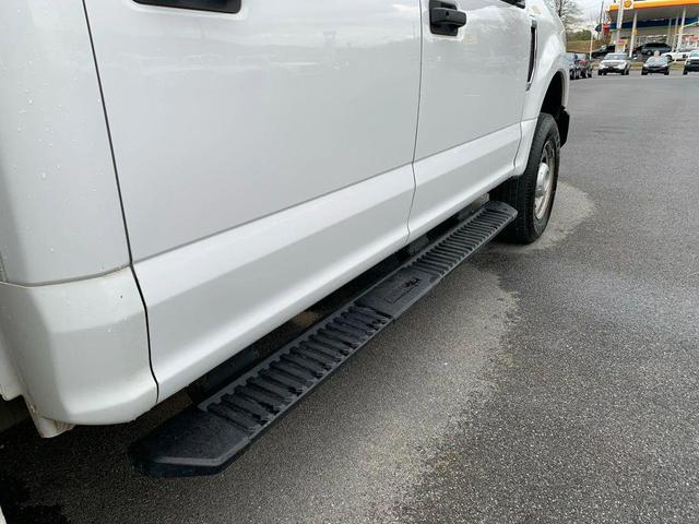 Photo of 2020 Oxford White Ford F-250