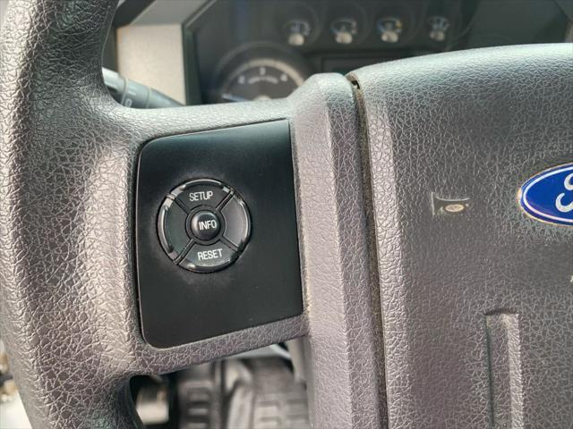 Photo of 2012 Oxford White Ford F-450