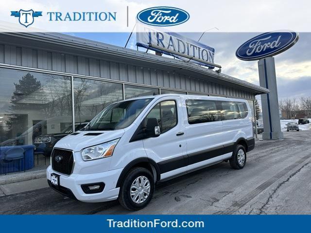 2022 Ford Transit-350