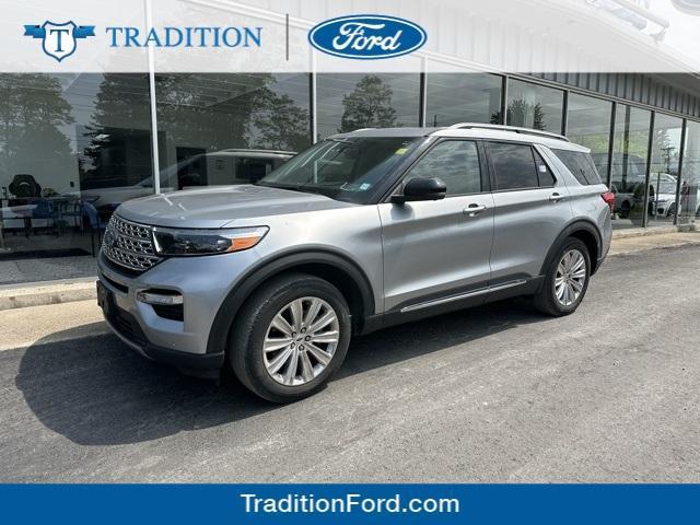 2022 Ford Explorer