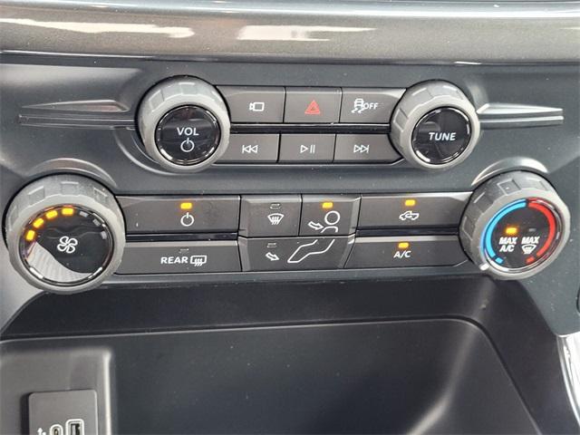 Photo of 2025 Oxford White Ford F-150