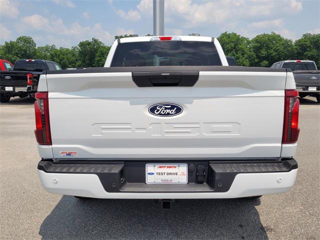 Photo of 2025 Oxford White Ford F-150
