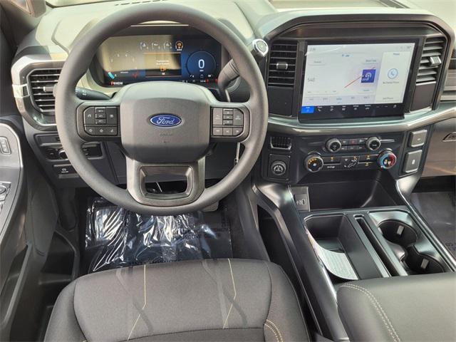 Photo of 2025 Oxford White Ford F-150