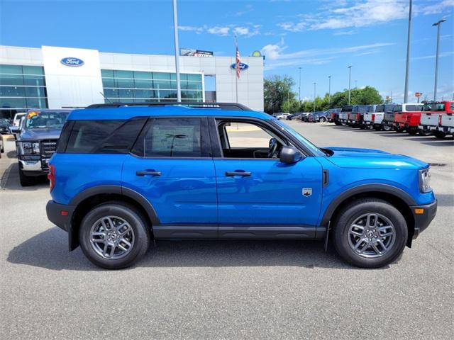 Photo of 2025 Velocity Blue Metallic Ford Bronco Sport