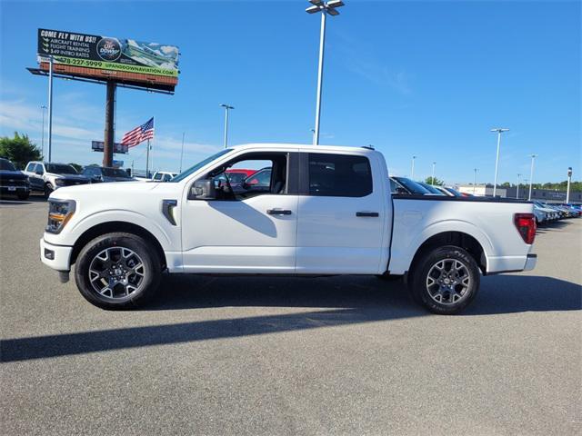 Photo of 2025 Oxford White Ford F-150