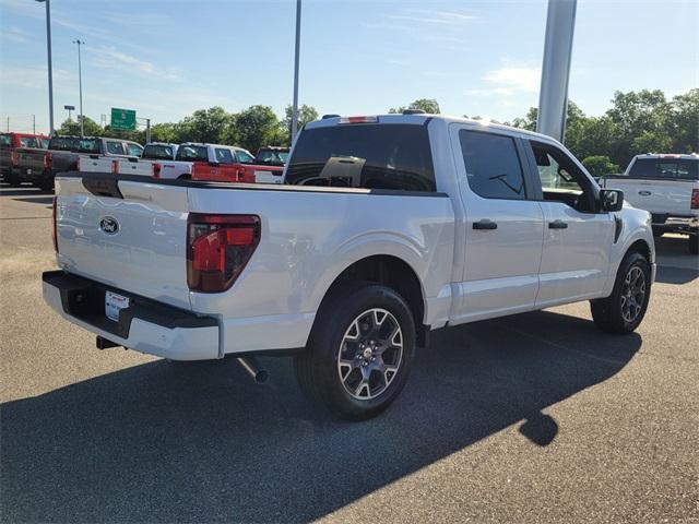 Photo of 2025 Oxford White Ford F-150
