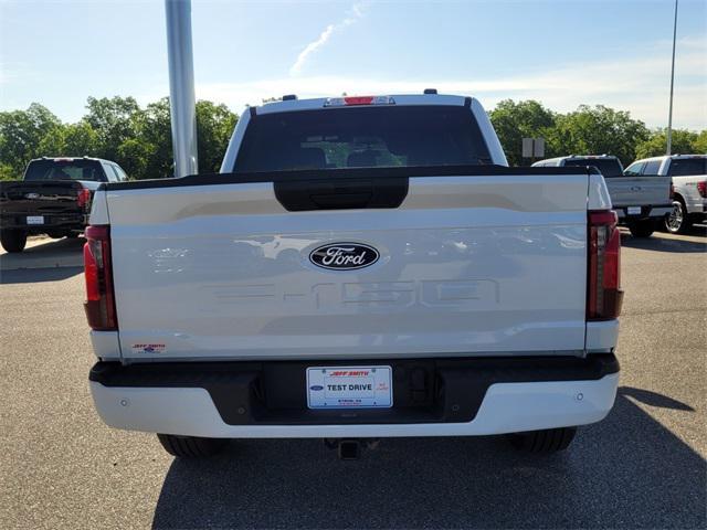 Photo of 2025 Oxford White Ford F-150