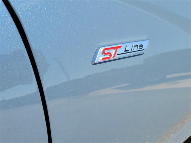 Photo of 2024 Vapor Blue Metallic Ford Escape