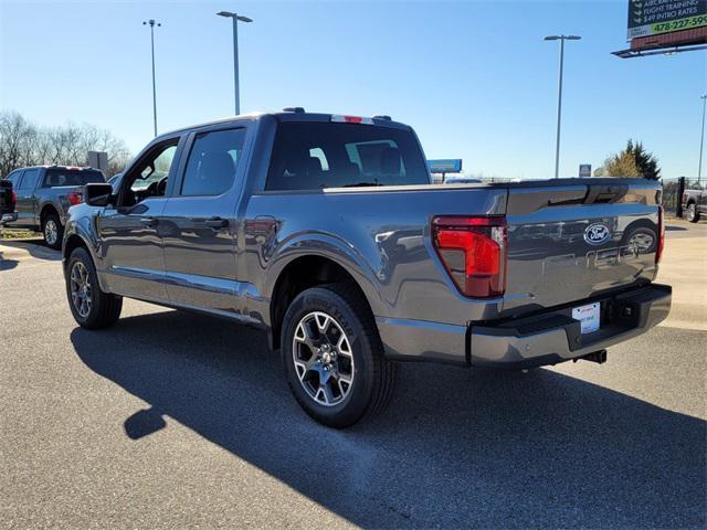 Photo of 2025 Carbonized Gray Metallic Ford F-150