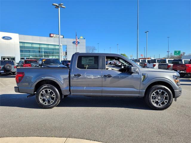 Photo of 2025 Carbonized Gray Metallic Ford F-150
