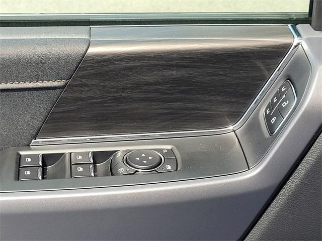 Photo of 2025 White Ford F-150