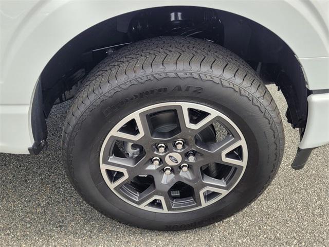 Photo of 2025 Oxford White Ford F-150