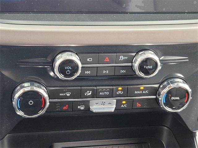Photo of 2025 Agate Black Metallic Ford F-150