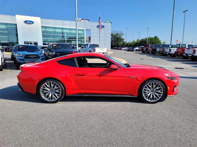 Photo of 2025 Race Red Ford Mustang