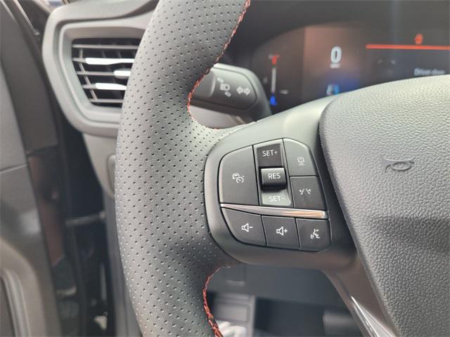Photo of 2025 Agate Black Metallic Ford Escape