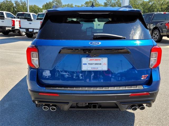 Photo of 2022 Atlas Blue Metallic Ford Explorer