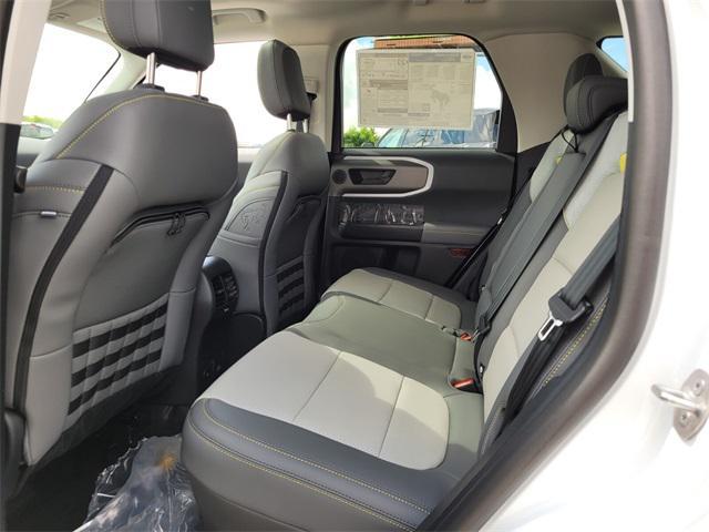 Photo of 2025 Oxford White Ford Bronco Sport