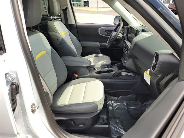 Photo of 2025 Oxford White Ford Bronco Sport