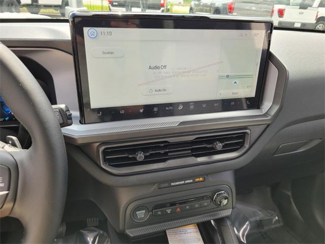 Photo of 2025 Oxford White Ford Bronco Sport