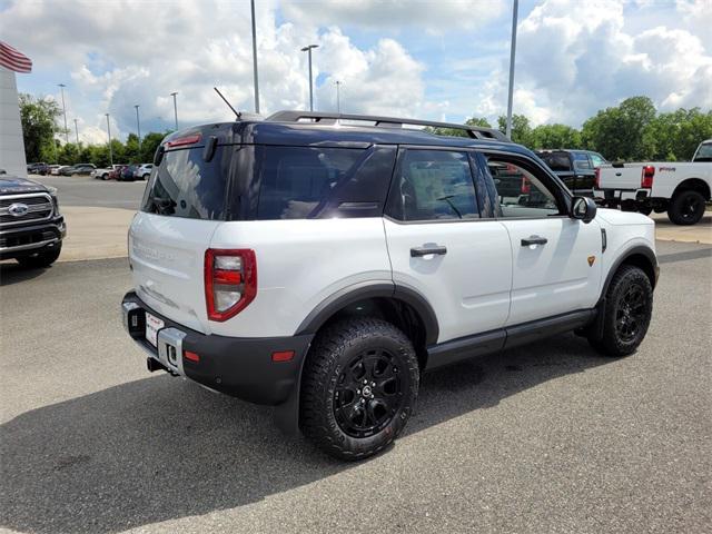 Photo of 2025 Oxford White Ford Bronco Sport