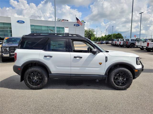 Photo of 2025 Oxford White Ford Bronco Sport