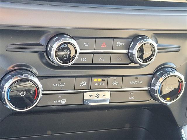 Photo of 2025 Oxford White Ford F-150