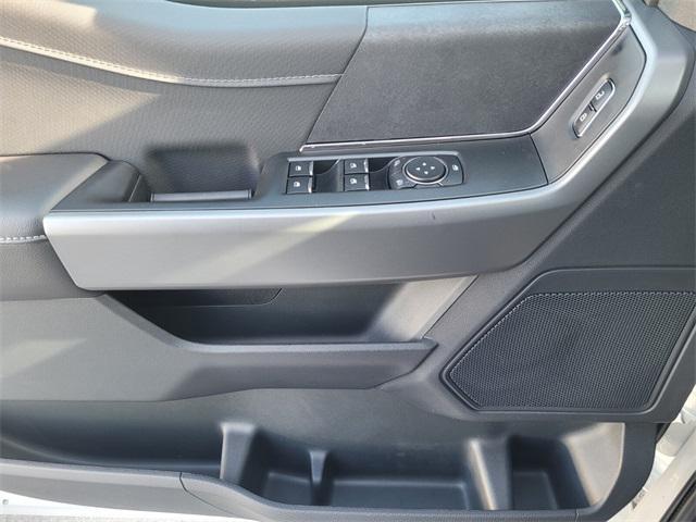 Photo of 2025 Oxford White Ford F-150
