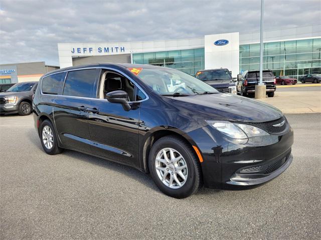2022 Chrysler Voyager