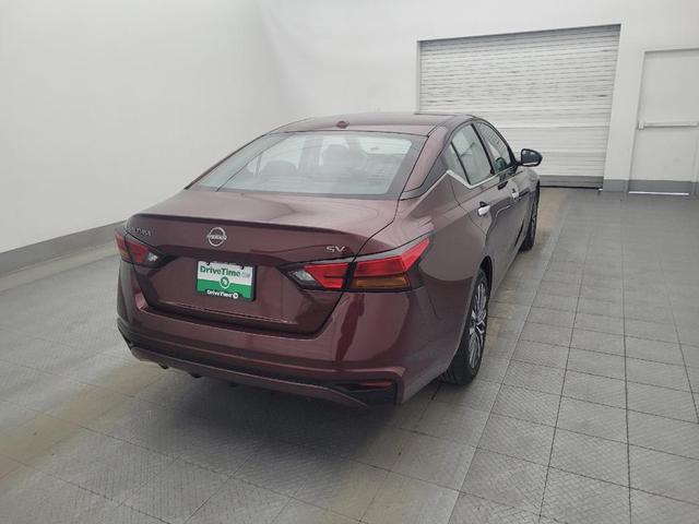 Photo of 2023 Red Nissan Altima