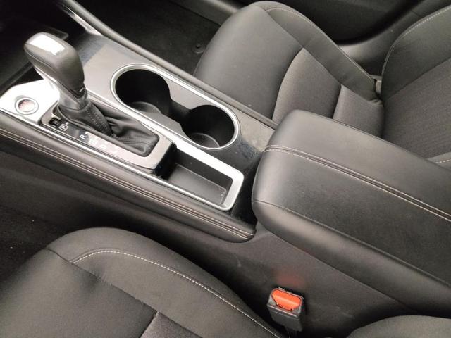 Photo of 2023 Brilliant Silver Metallic Nissan Altima