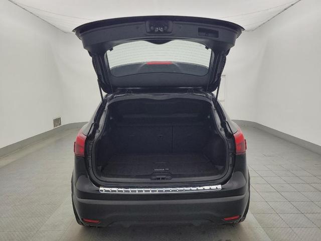 Photo of 2018 Magnetic Black Nissan Rogue Sport