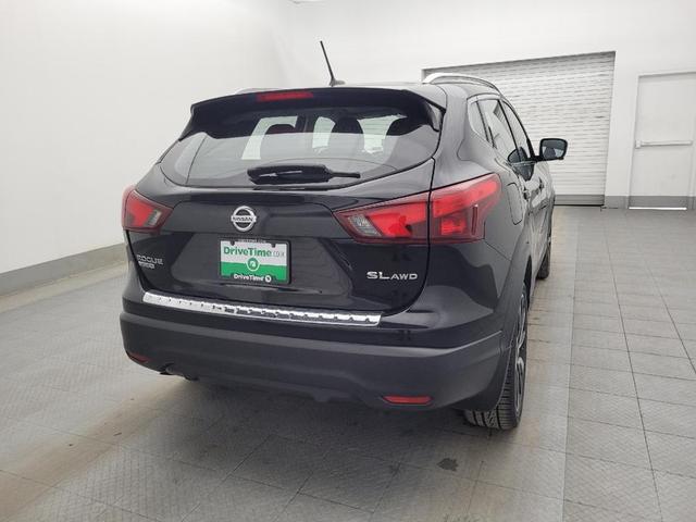 Photo of 2018 Magnetic Black Nissan Rogue Sport