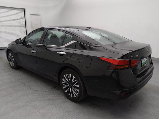 Photo of 2023 Super Black Nissan Altima