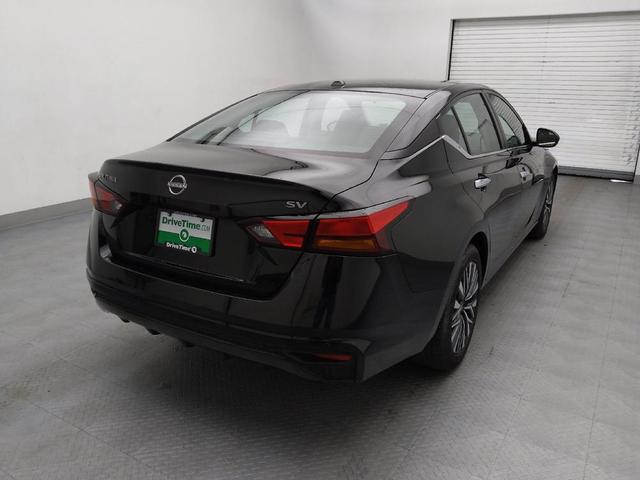 Photo of 2023 Super Black Nissan Altima