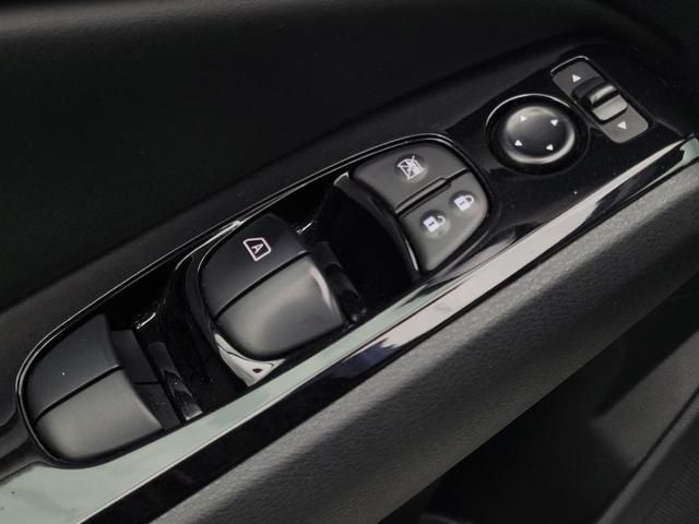 Photo of 2023 Brilliant Silver Metallic Nissan Altima
