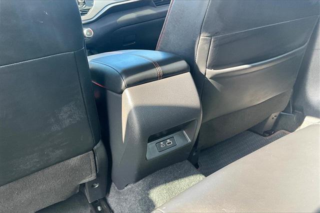 Photo of 2025 Gray Sky Pearl Nissan Altima