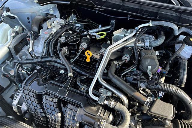 Photo of 2025 Gray Sky Pearl Nissan Altima