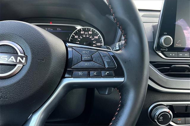 Photo of 2025 Gray Sky Pearl Nissan Altima