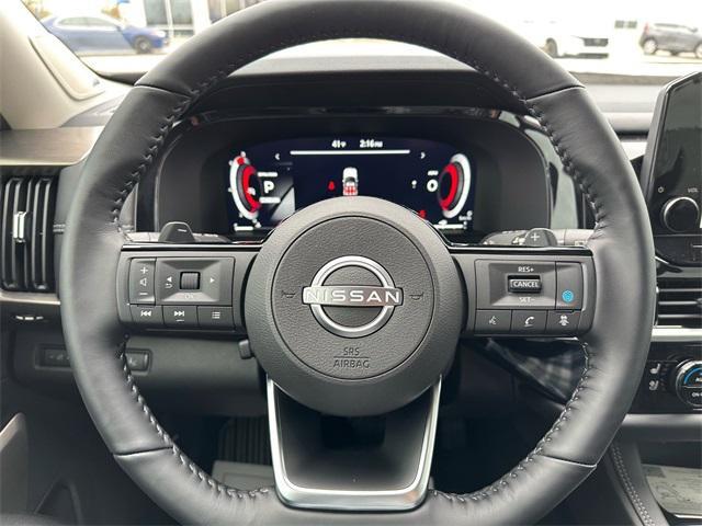 Photo of 2025 Super Black Nissan Pathfinder