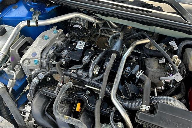 Photo of 2024 Electric Blue Metallic/Super Black Nissan Sentra