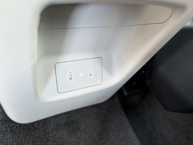 Photo of 2025 Titanium Gray Hyundai TUCSON Hybrid