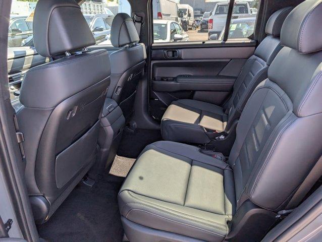 Photo of 2025 Hampton Gray Hyundai SANTA FE