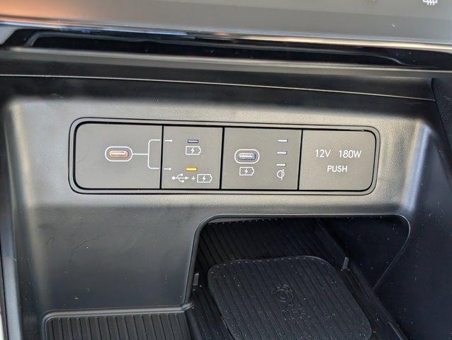 Photo of 2025 Phantom Black Hyundai TUCSON
