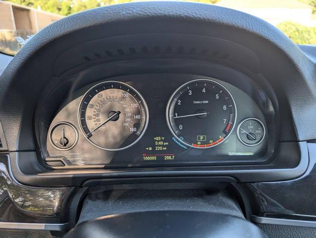 Photo of 2014 Black BMW 528