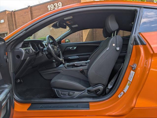 Photo of 2021 Twister Orange Tri-Coat Ford Mustang